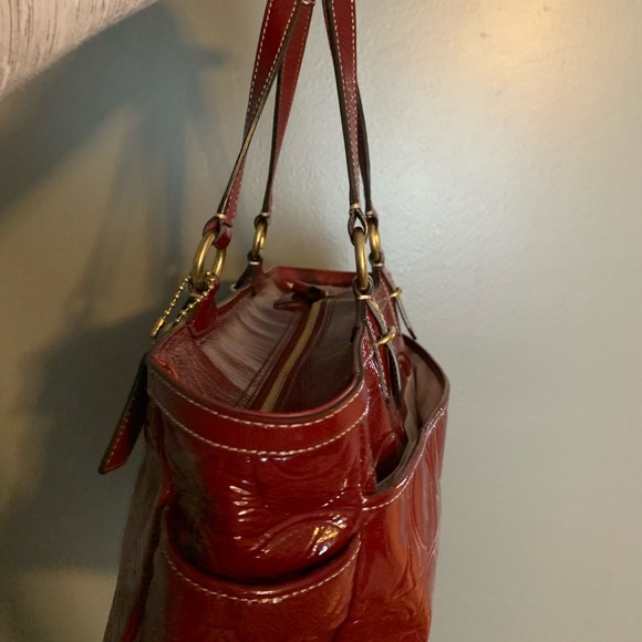 COACH Red / Maroon Leather Shoulder Tote - Picture 5 of 8